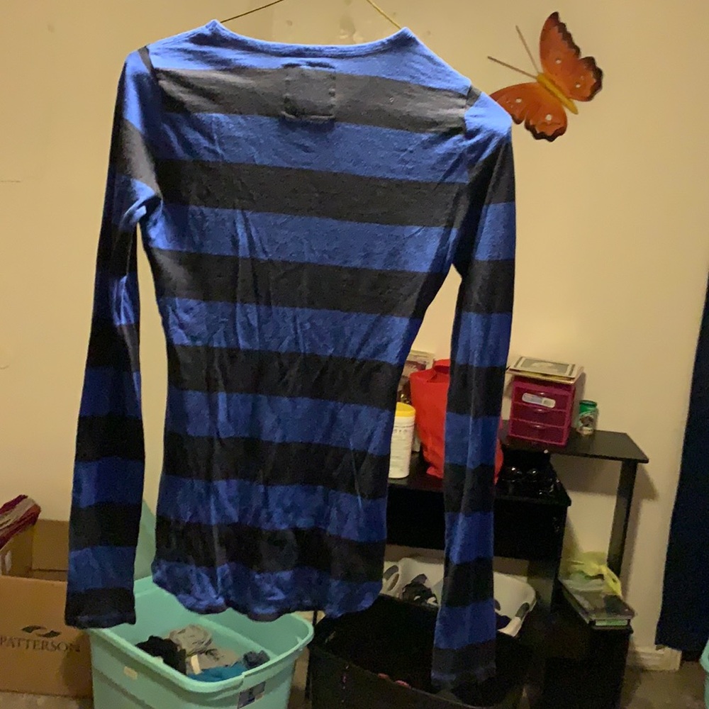 Abercrombie and Fitch size small longsleeve